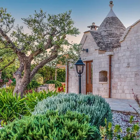 Le Dimore Crescenzio, Authentic Apulian Experience *