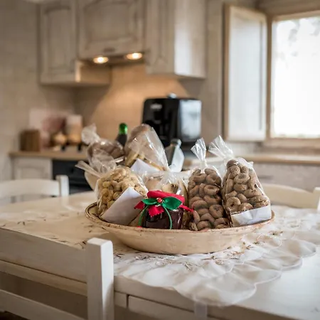 Le Dimore Crescenzio, Authentic Apulian Experience *