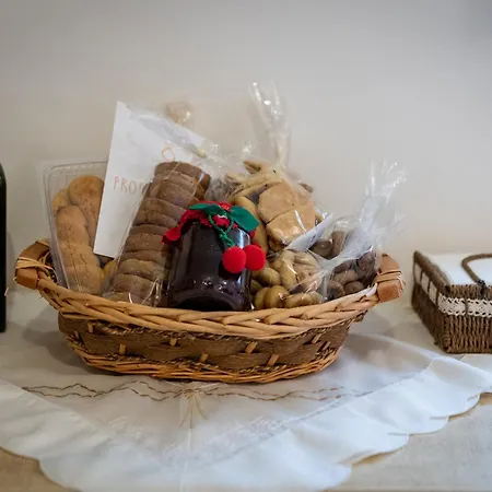 Le Dimore Crescenzio, Authentic Apulian Experience Locorotondo